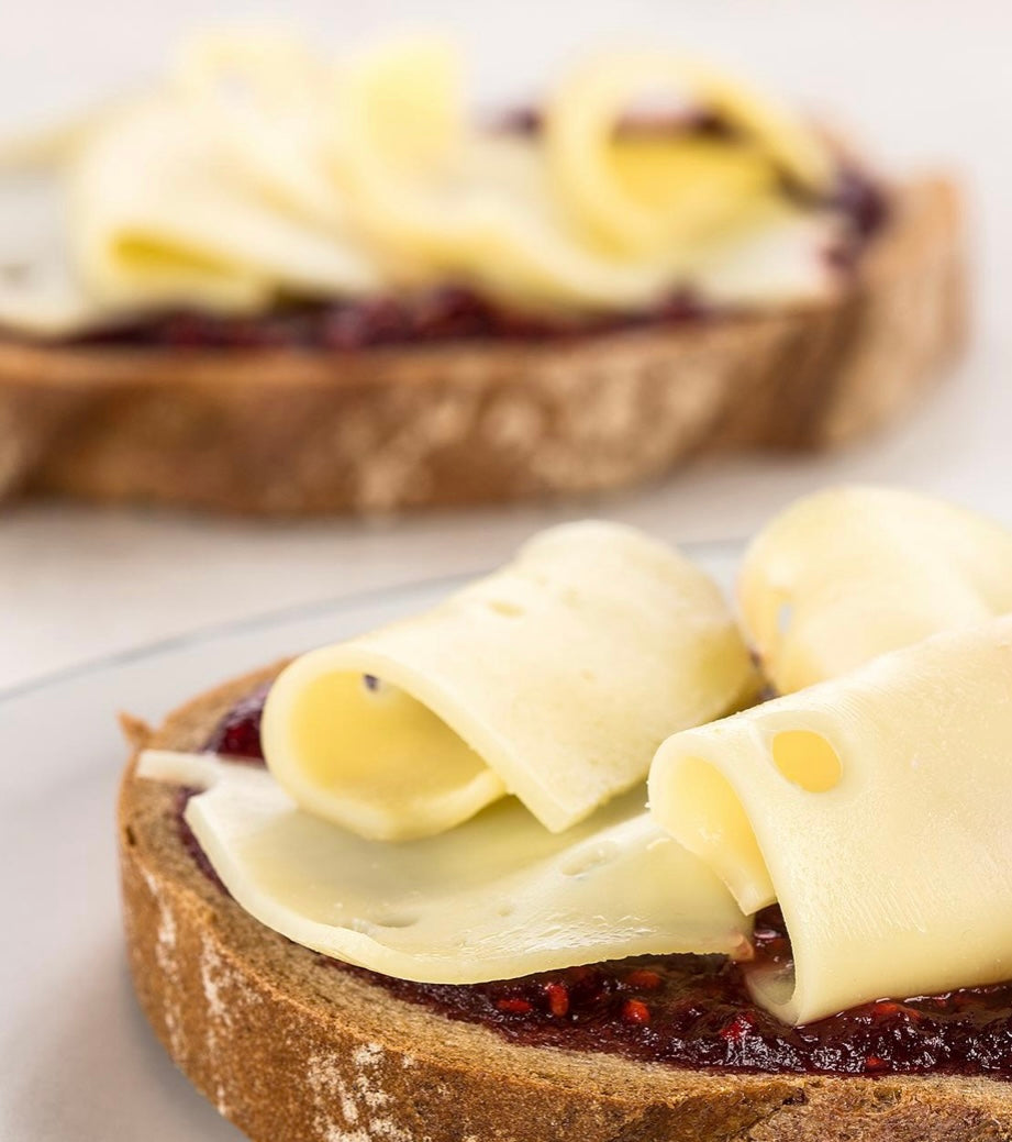 ILE DE FRANCE - French Normantal Cheese Slices